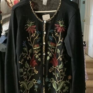 Elegant Black Floral Embroidered‎ Cardigan
